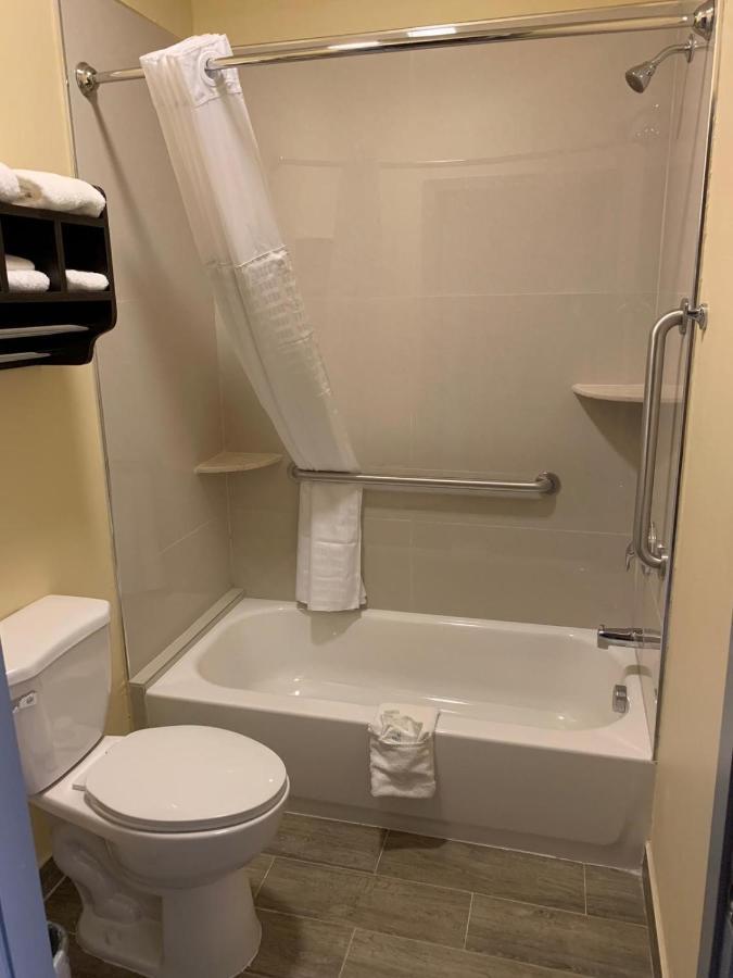 Homestay Inn & Suites Edinburg Esterno foto