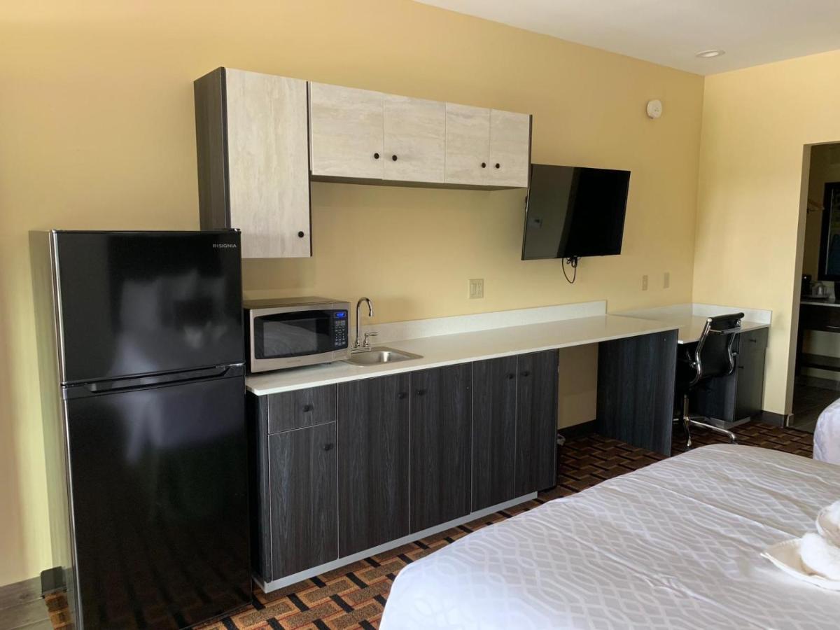 Homestay Inn & Suites Edinburg Esterno foto